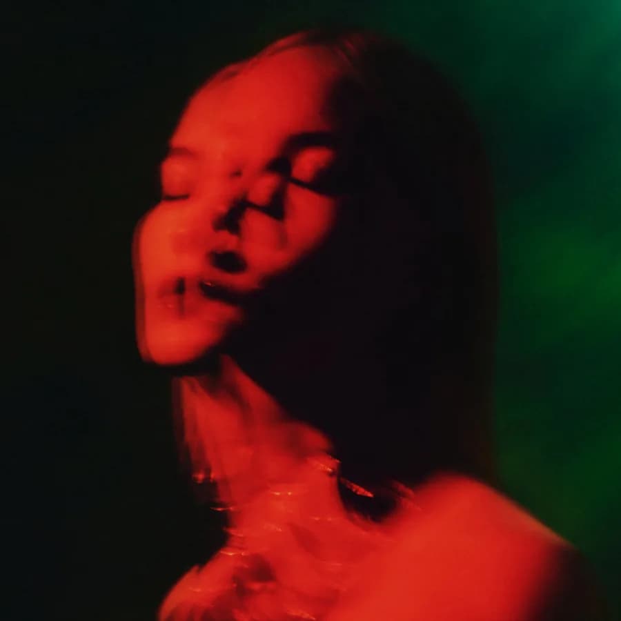 Hold Me Closer EP cover artwork